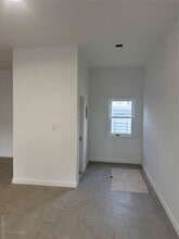 51 Lawrence St in Yonkers, NY - Building Photo - Building Photo