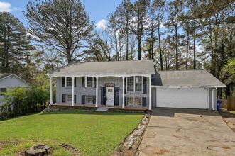 4410 Carrollwood Dr in Stone Mountain, GA - Building Photo - Building Photo