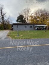 390 Smith Rd in Gettysburg, PA - Building Photo - Building Photo