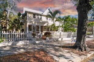 235 7th Ave N in St. Petersburg, FL - Building Photo