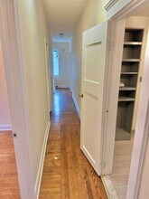 383 Dakota St, Unit 1 in Paterson, NJ - Foto de edificio - Building Photo