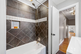 550 High Point Ln in Sandy Springs, GA - Building Photo - Building Photo