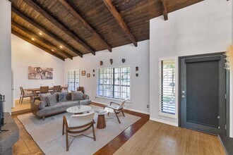 9032 N 83rd St in Scottsdale, AZ - Foto de edificio - Building Photo