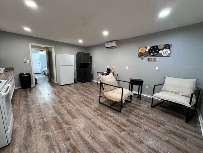 property at 5018 57th St