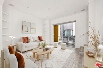 2205 Selig Dr in Los Angeles, CA - Building Photo - Building Photo