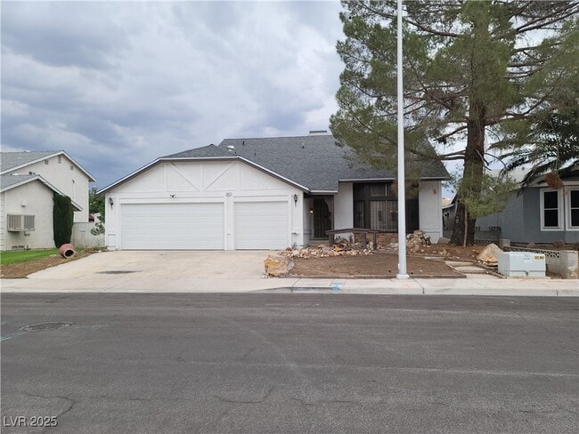 321 S Bent Creek Dr