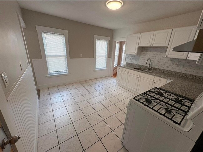 property at 83 Swan St