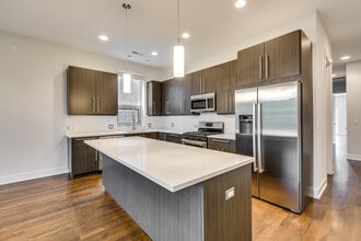1808 N California Ave in Chicago, IL - Building Photo - Building Photo