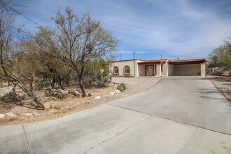 5374 N Flint Ave in Tucson, AZ - Building Photo - Building Photo