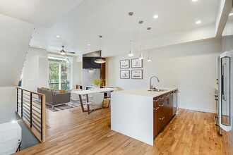 Ellsworth Town Houses in Denver, CO - Building Photo - Building Photo