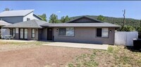 1205 Sheepmens Dr in Williams, AZ - Foto de edificio - Building Photo