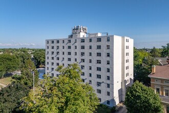 Frank A. Sedita Apartments in Buffalo, NY - Building Photo - Building Photo