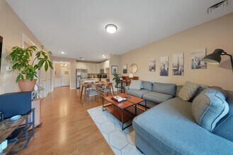 110 Trotter Rd in Weymouth, MA - Building Photo - Building Photo