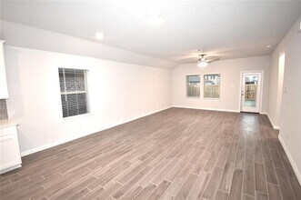 5408 Locke Dr in Denton, TX - Building Photo - Building Photo