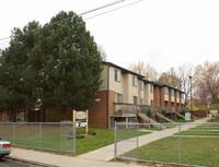 Rosa Parks Apartments in Columbus, OH - Foto de edificio - Building Photo