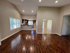 1508 Frazier St in Camarillo, CA - Building Photo - Building Photo