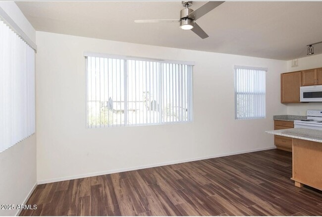 16965 W Van Buren St, Unit 3 in Goodyear, AZ - Building Photo - Building Photo