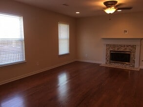 4298 Persian Ct in Snellville, GA - Building Photo - Building Photo