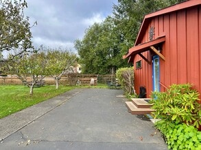 732 Hunts Dr in Mckinleyville, CA - Building Photo - Building Photo