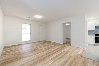 1802 Janis Dr in Killeen, TX - Building Photo - Building Photo