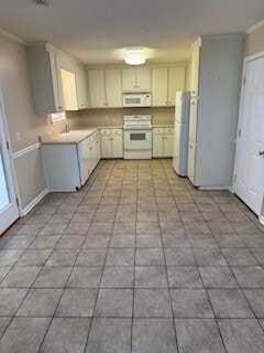 100 Mill Pond Dr in Dothan, AL - Building Photo - Building Photo