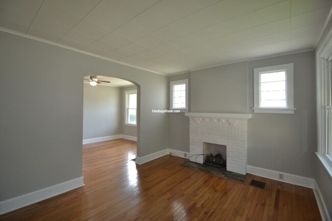 3400 Mayfair Ave in Cheviot, OH - Building Photo - Building Photo
