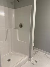 109 Mydland Dr in Harrisburg, SD - Building Photo - Building Photo