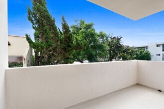 BERK1319 in Santa Monica, CA - Foto de edificio - Interior Photo