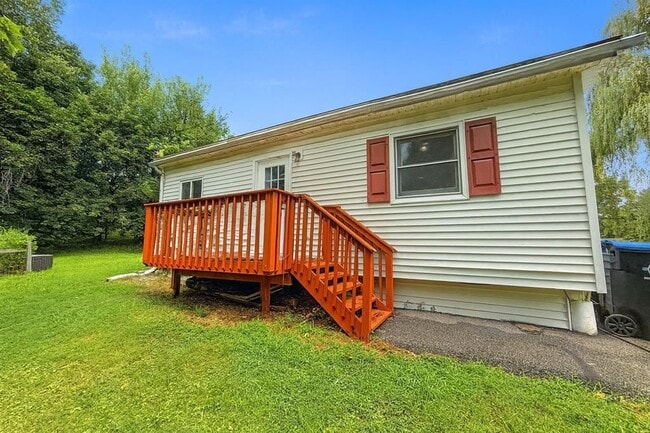 property at 60 Creek Run Rd