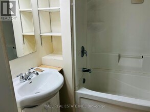 61 Bolton St in Kawartha Lakes, ON - Building Photo - Building Photo