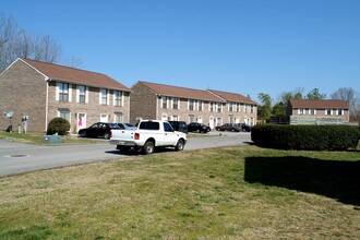 Stratford Apartments in Cleveland, TN - Building Photo - Building Photo