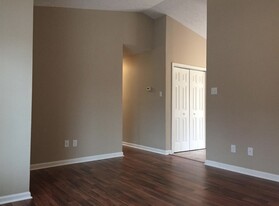 788 Ridgebrook Cir in Lexington, KY - Building Photo