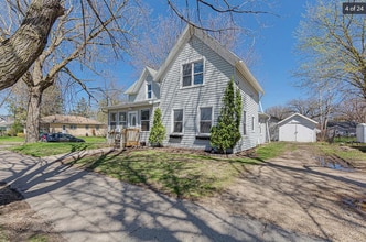 203 2nd Ave SW in Faribault, MN - Foto de edificio - Building Photo