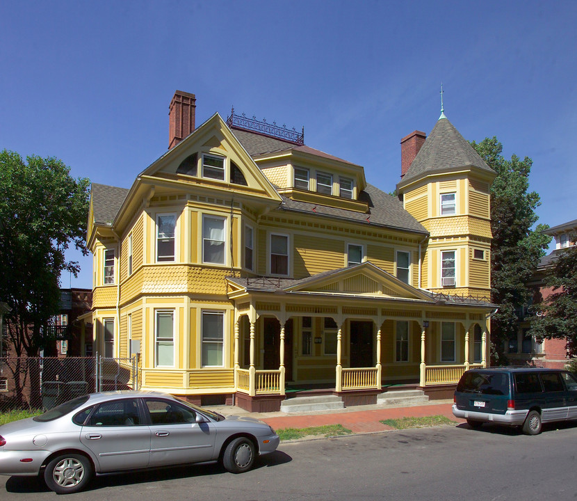 44 Byers St in Springfield, MA - Foto de edificio