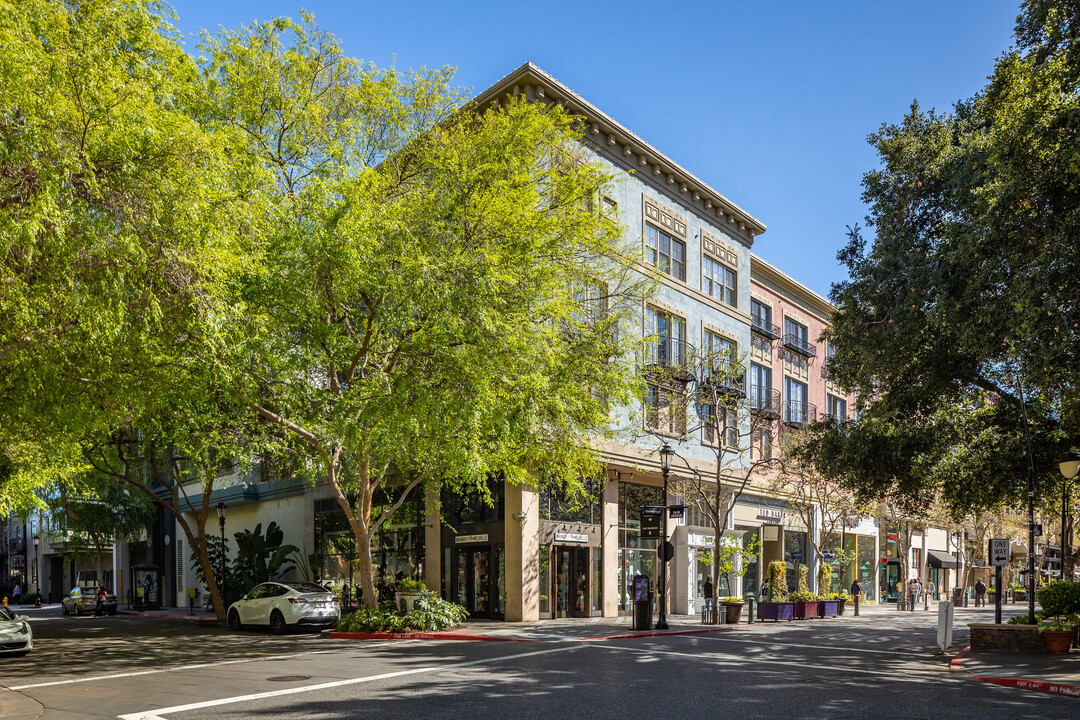 Building 8 in San Jose, CA - Foto de edificio