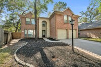 7 Florian Ct in Conroe, TX - Foto de edificio - Building Photo