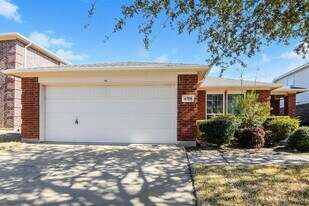 6708 Friendsway Dr in Fort Worth, TX - Building Photo