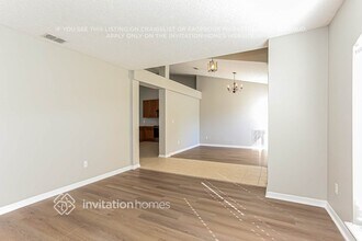 10351 Lancashire Dr S in Jacksonville, FL - Building Photo - Building Photo