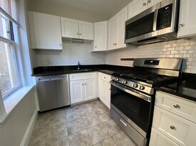 28 Langdon St, Unit 28 in Cambridge, MA - Building Photo