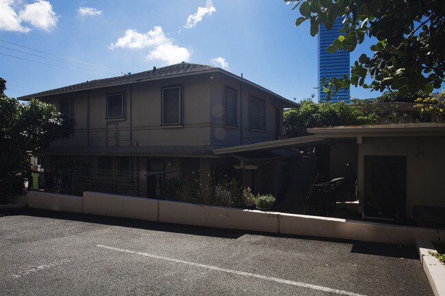 796 Punahou St in Honolulu, HI - Building Photo - Building Photo