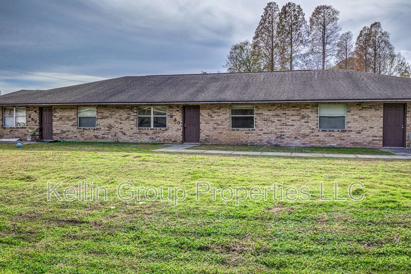 858 Fox Lake Dr in Lakeland, FL - Building Photo