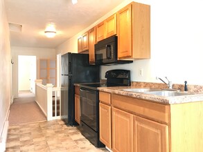 1051 Elk St in Franklin, PA - Building Photo - Building Photo