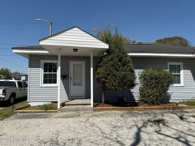 property at 6 Ruth Street