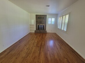 991 Upper Kingston Rd in Prattville, AL - Building Photo - Building Photo