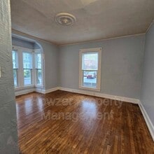 14-18 Chester Ave in Brockton, MA - Building Photo - Building Photo