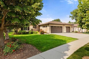 1839 N Livorno Way in Eagle, ID - Building Photo