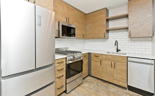 518 W Wrightwood Ave in Chicago, IL - Building Photo - Building Photo