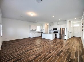 6407 Leopold Star Ln in Houston, TX - Building Photo - Building Photo
