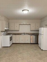 614 S Monroe Ave in Joplin, MO - Building Photo - Building Photo