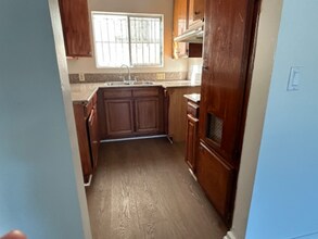 721 New Depot St, Unit 2 in Los Angeles, CA - Building Photo - Building Photo